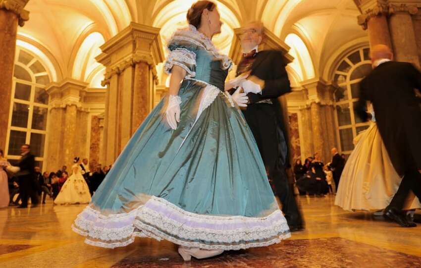 Ballo-di-Carnevale_Vestibolo-superiore (1)