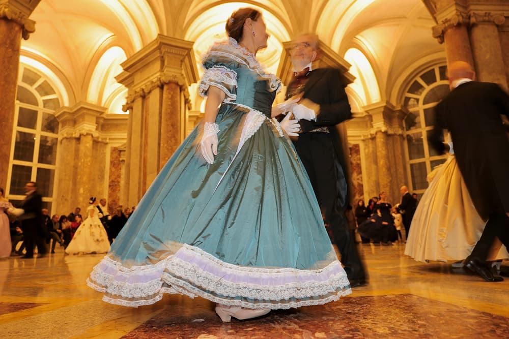 Ballo-di-Carnevale_Vestibolo-superiore (1)