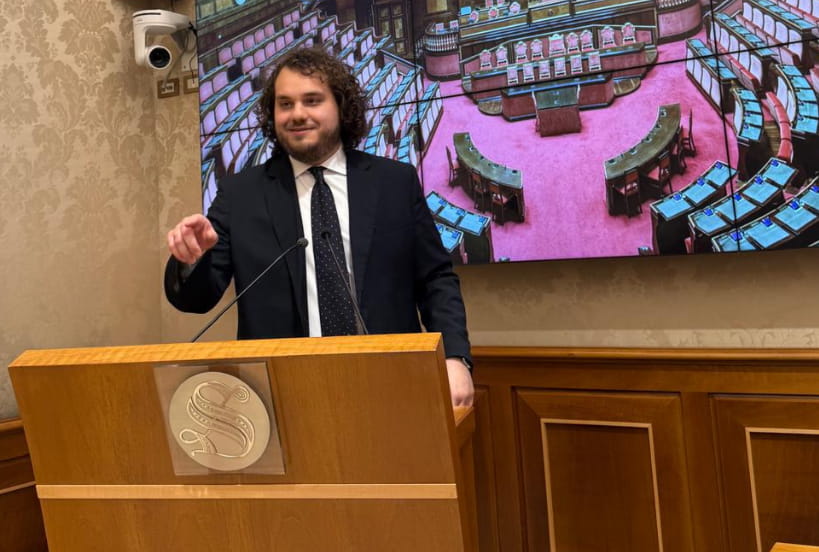 il_direttore_artistico_Luca_Capacchione